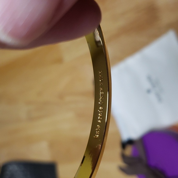 Kate Spade New York Take a Bow Bangle Green - Picture 4 of 5